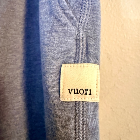 Vuori Performance Joggers in Light Azure Heather. Size small - Picture 2 of 5